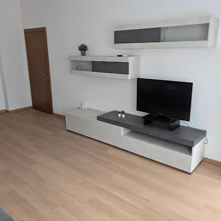 Rholiday Apartman *