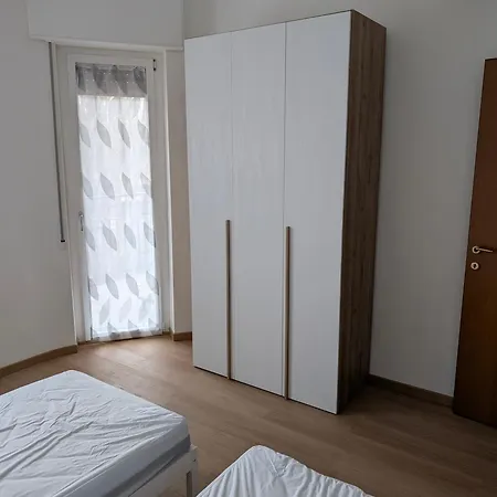 Apartman Rholiday *